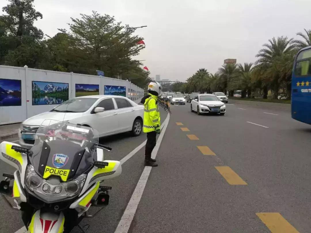 明天，上万人齐聚宝安体育中心，这些路段你得绕开！