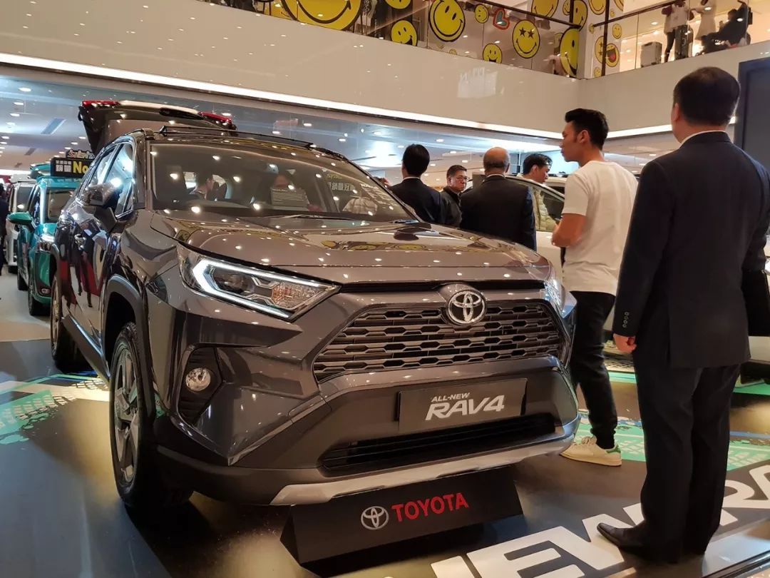 奔赴香港实测：这应该是最值得入手的RAV4！