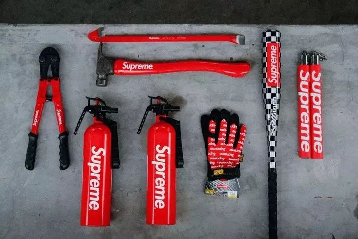 supreme手机价格多少,supreme低端功能机