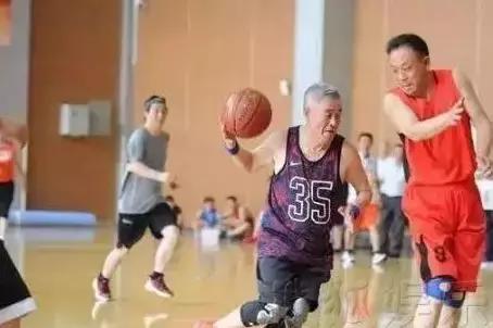 赵本山陈道明演技公认,娱乐圈名人打篮球