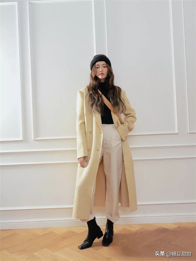 韩系大衣穿搭适合什么身材的女生,小个子女士韩国风双面呢大衣搭配