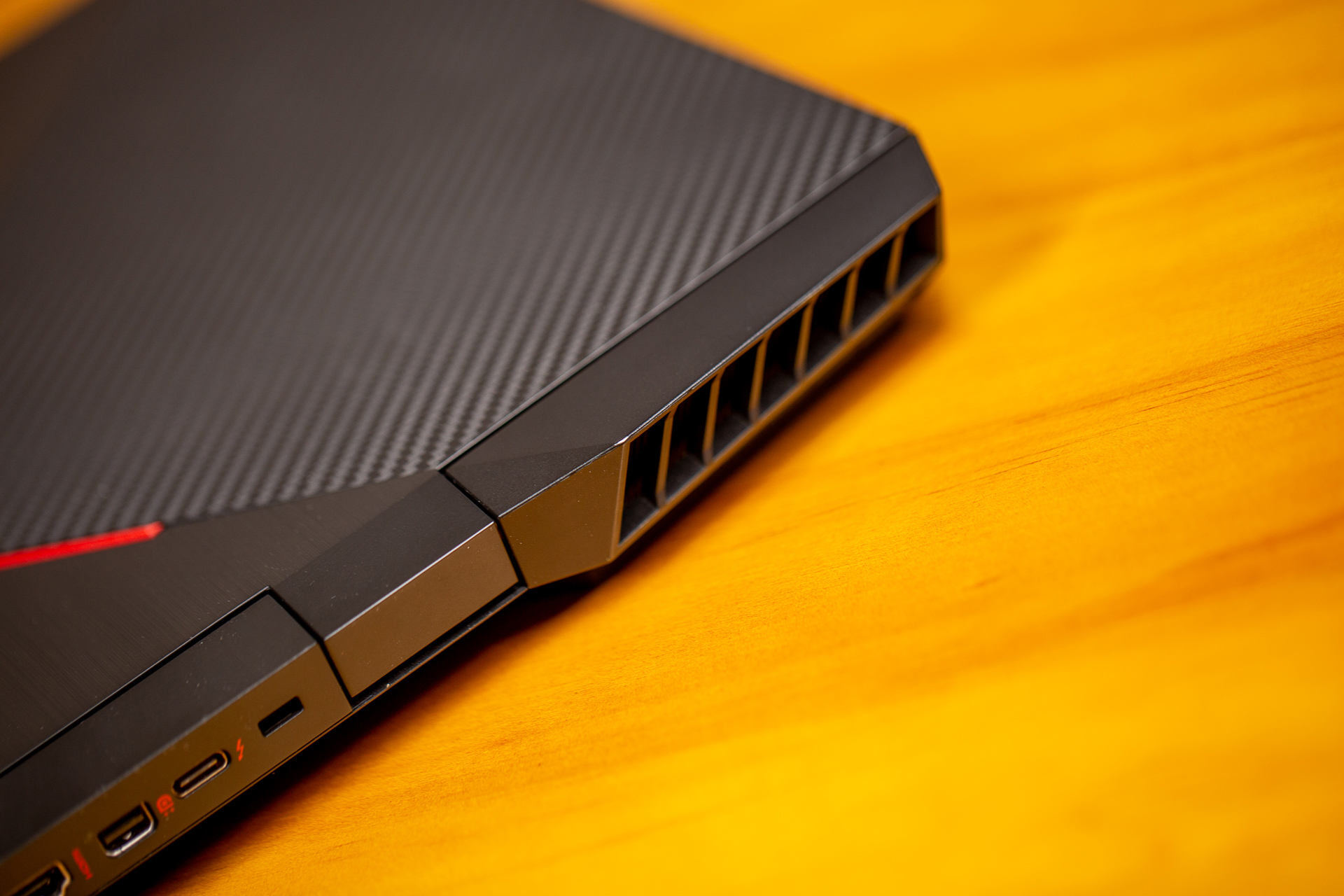 惠普暗影精灵5游戏本,2020年还值得购买惠普暗影精灵5