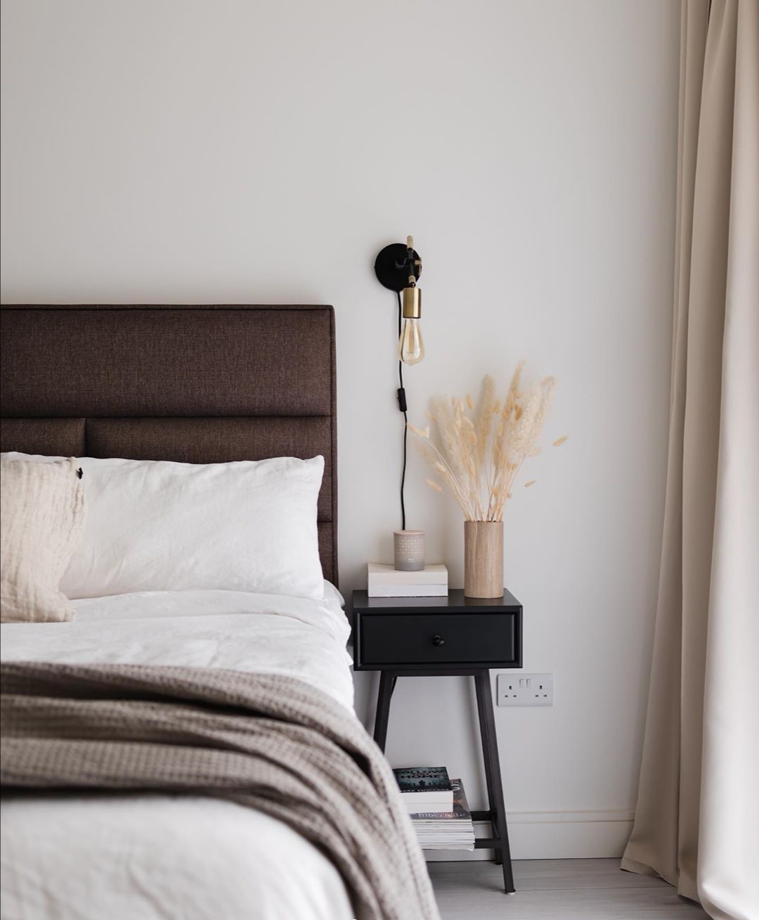 大地色系穿搭冬天,温暖大地是什么歌曲里面的