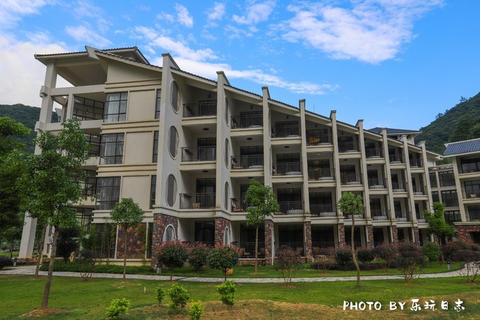 巴厘岛式私密温泉度假,听山野清风