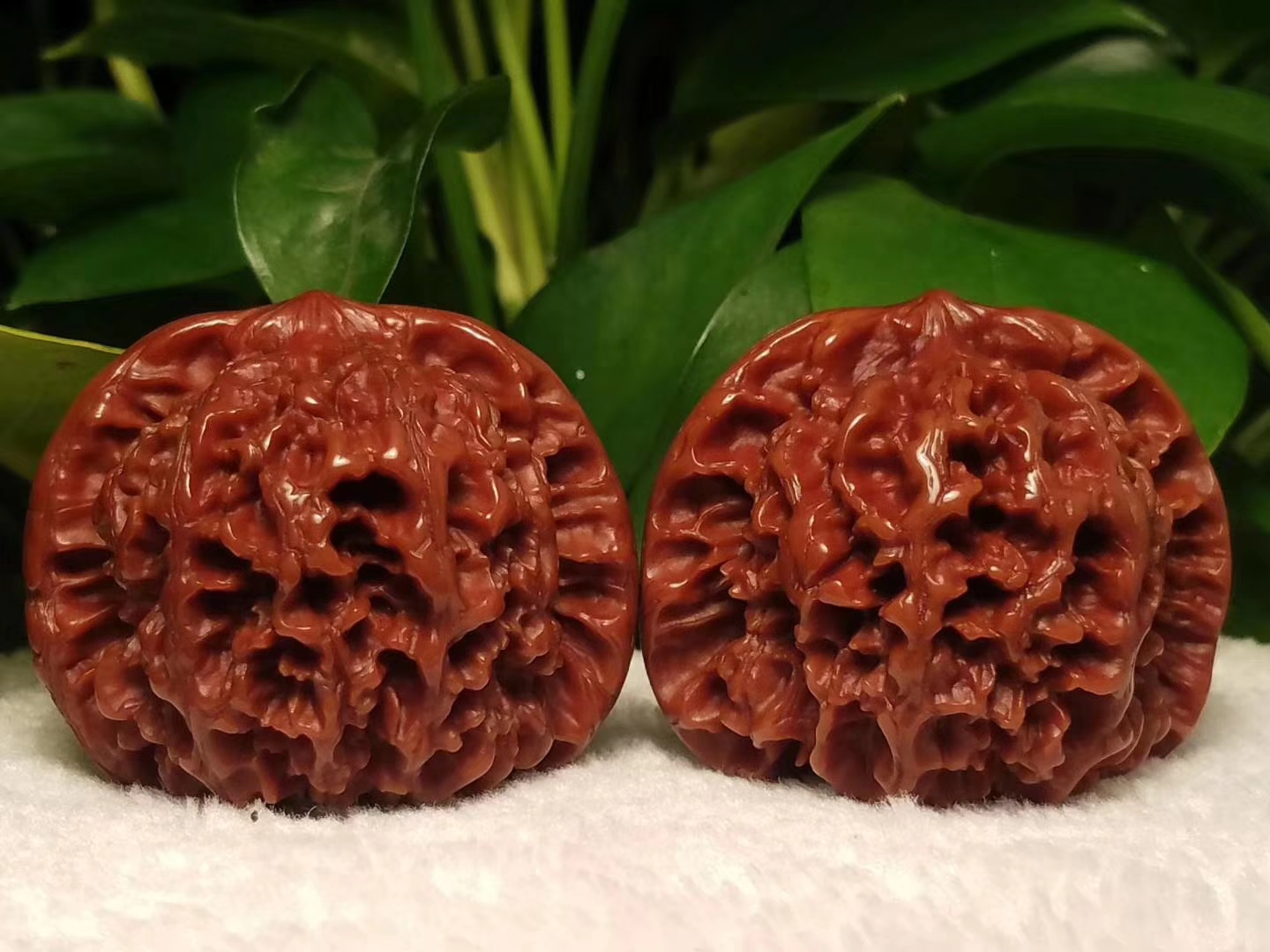 核桃盘红的正确方法,核桃盘红了值钱吗