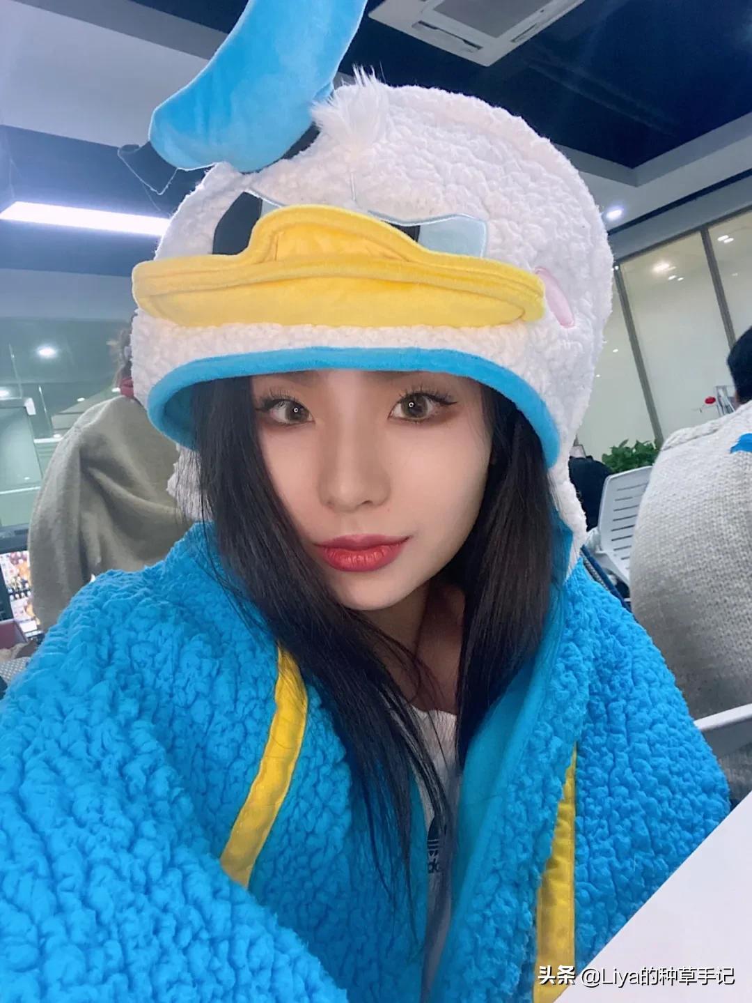 现在流行的羊羔毛外套,今年流行羊羔毛外套