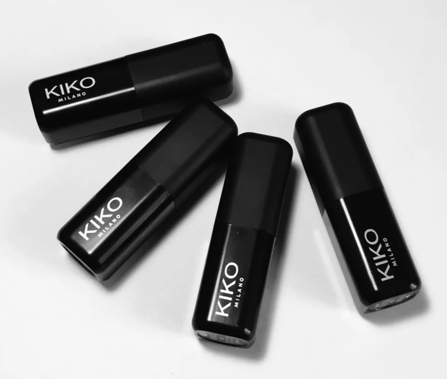 几百块钱一套的化妆品有哪些,化妆品一套多少元左右