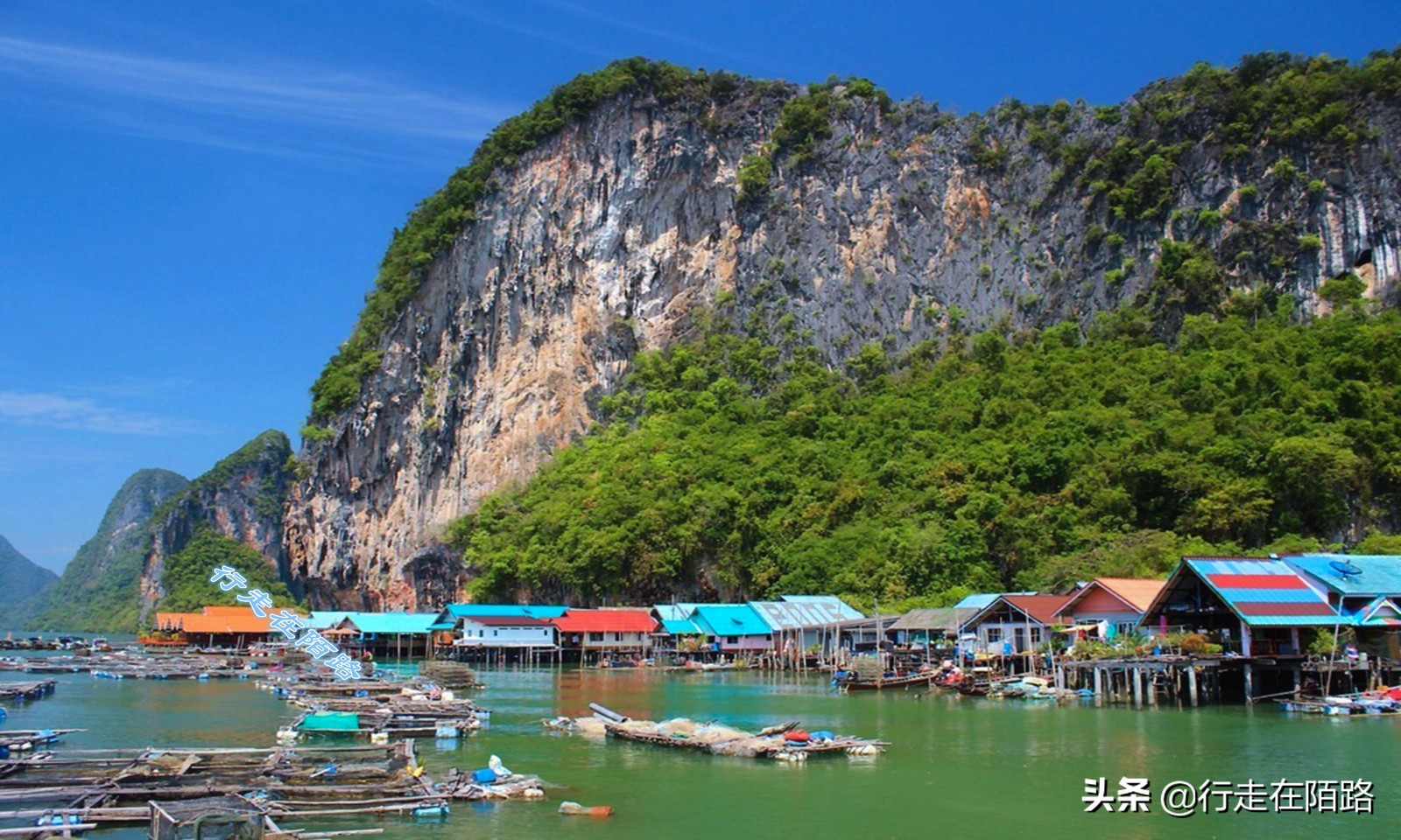 泰国唯一的回民村：房子踩高跷、足球水上踢，饭菜最难吃