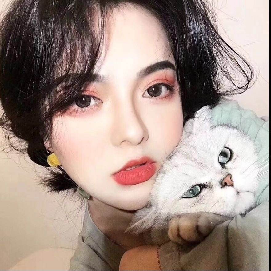 美瞳很好看但选择和佩戴需谨慎 (美瞳刚入手应该怎么戴)