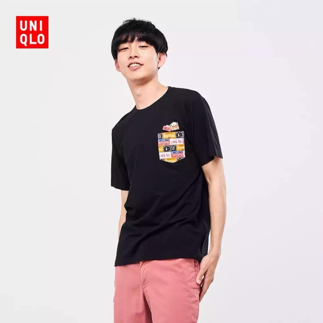 优衣库kaws联名连帽卫衣,优衣库联名kawst恤