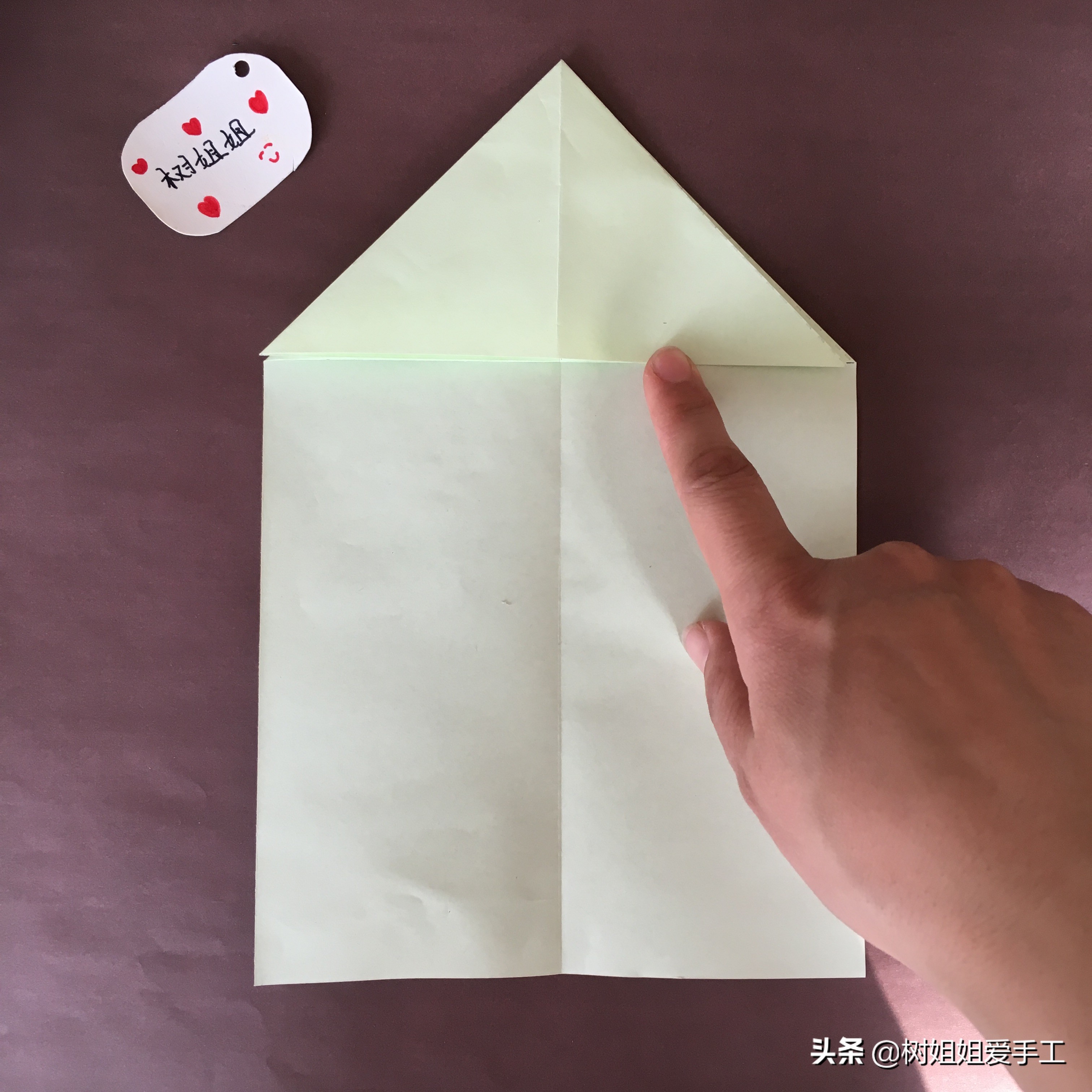 拖尾孔雀的三角插教程,折纸孔雀尾巴怎么折