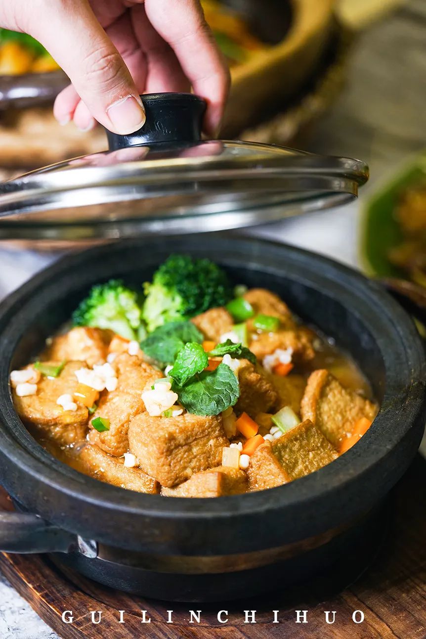 拿珍贵药材坐镇的养生汤馆,一碗隔水原盅炖汤,桂林也能喝到啦