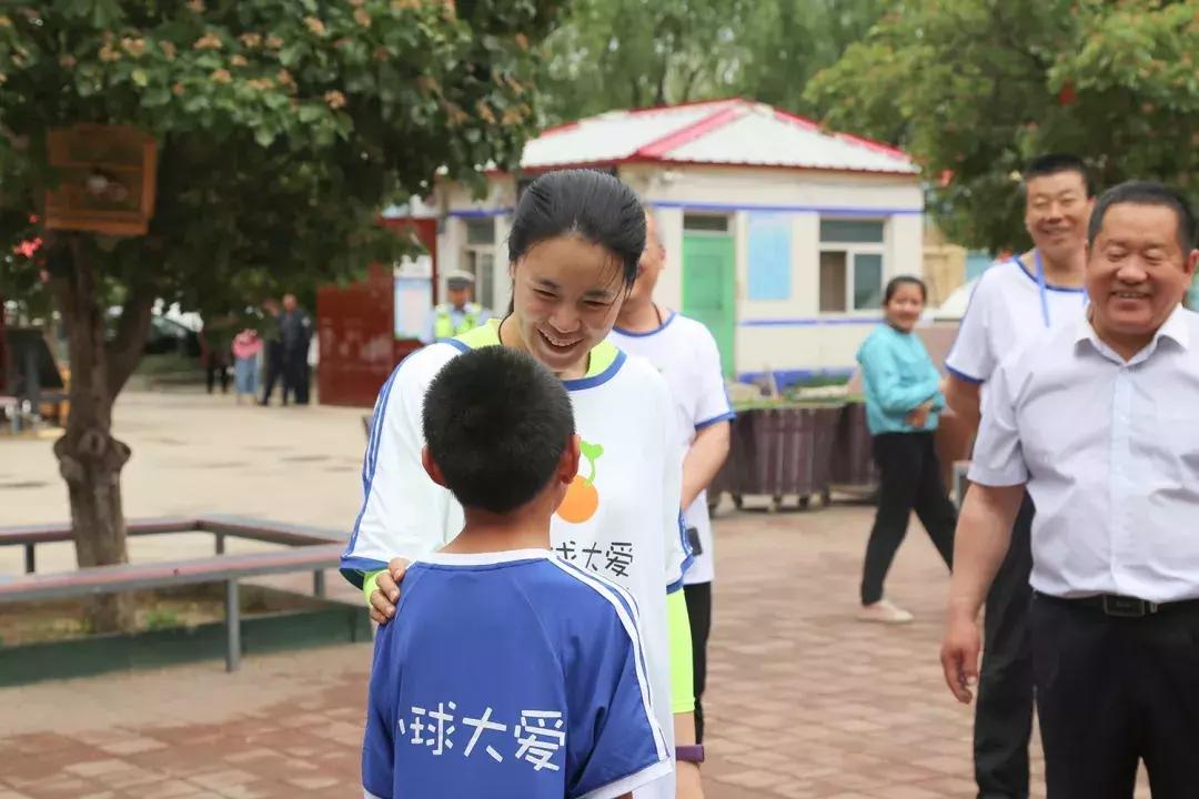 王楠小球大爱,王楠小球大爱公益