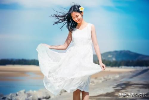 莫泊桑写的项链,莫泊桑的项链用3个部分总结