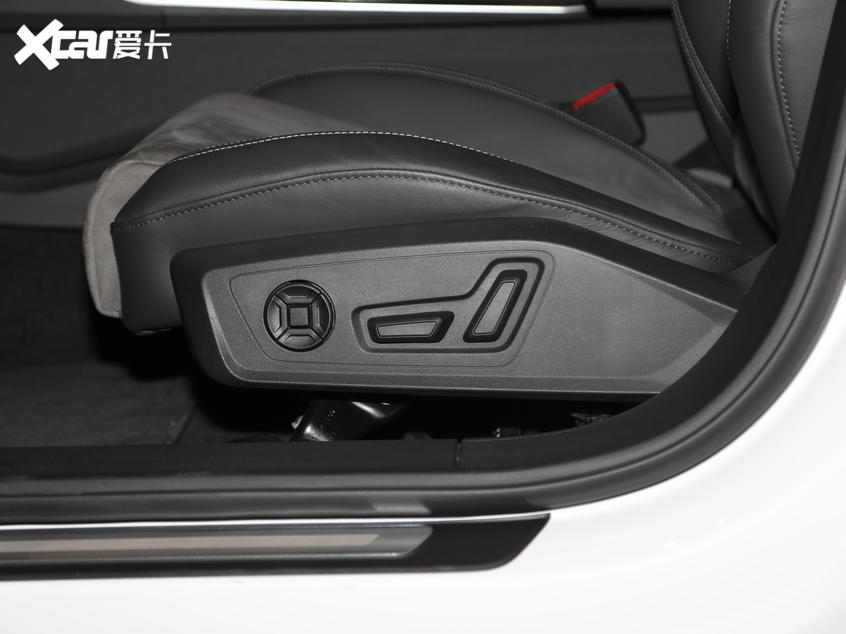 奥迪a6l与宝马x3哪个有面子,奥迪a6l和途昂哪个更有面子