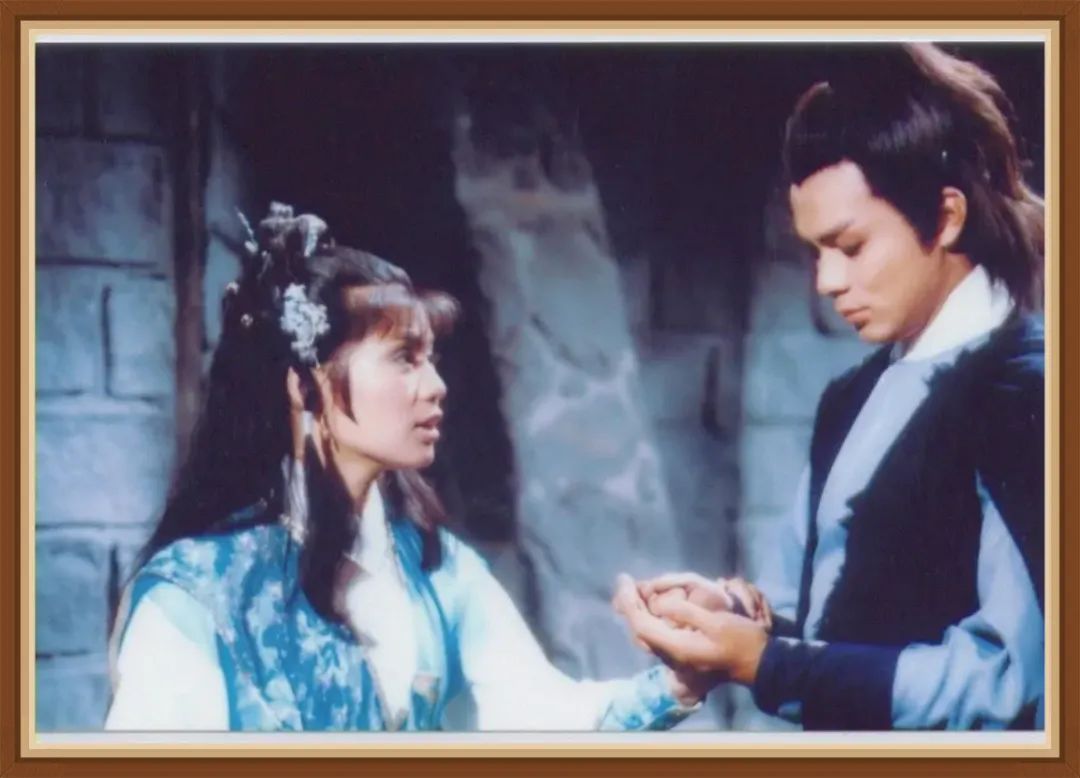 金庸小说最感人的几段情,金庸小说里爱情发生的几种可能