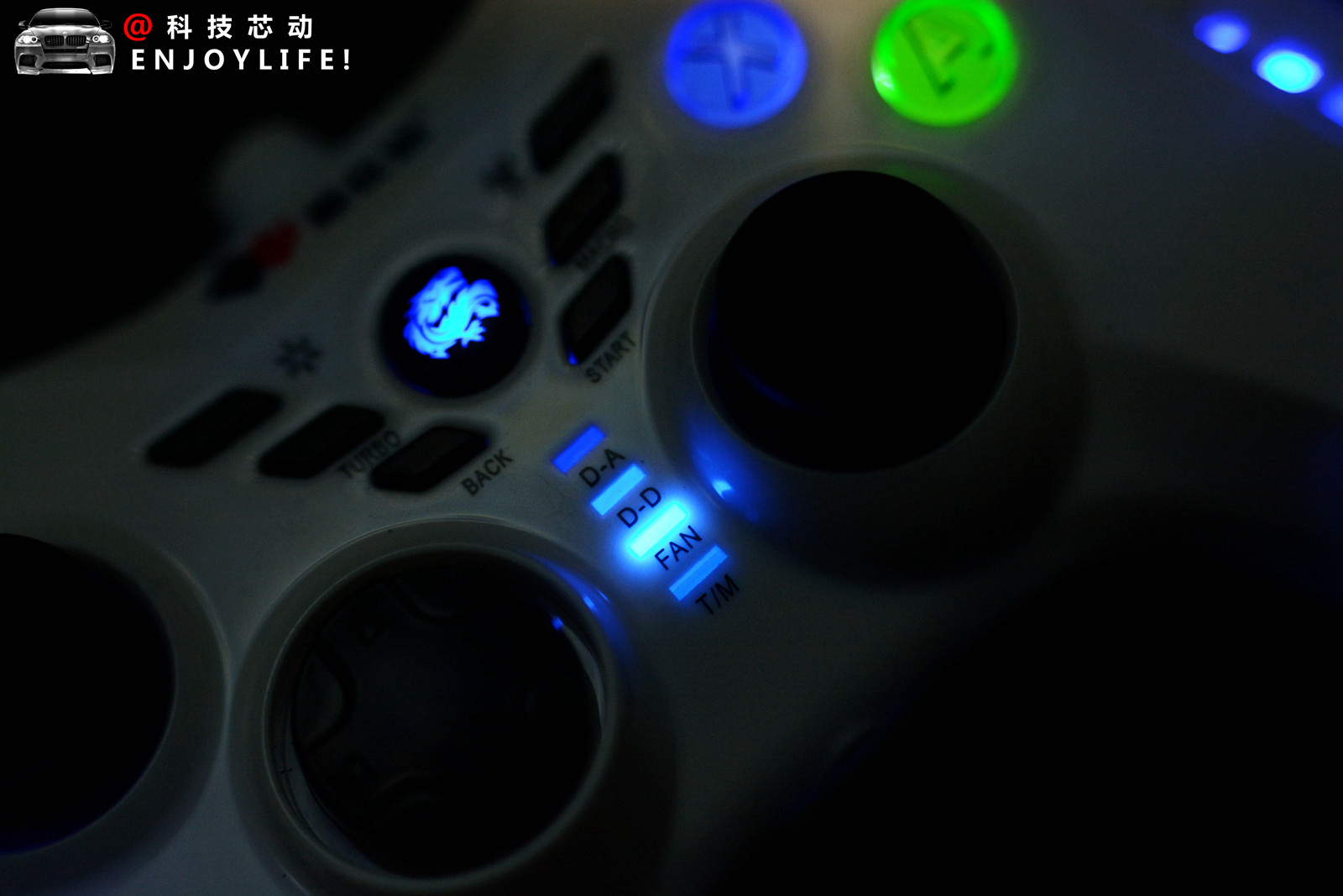 性价比最高的游戏手柄测评,游戏手柄推荐莱仕达