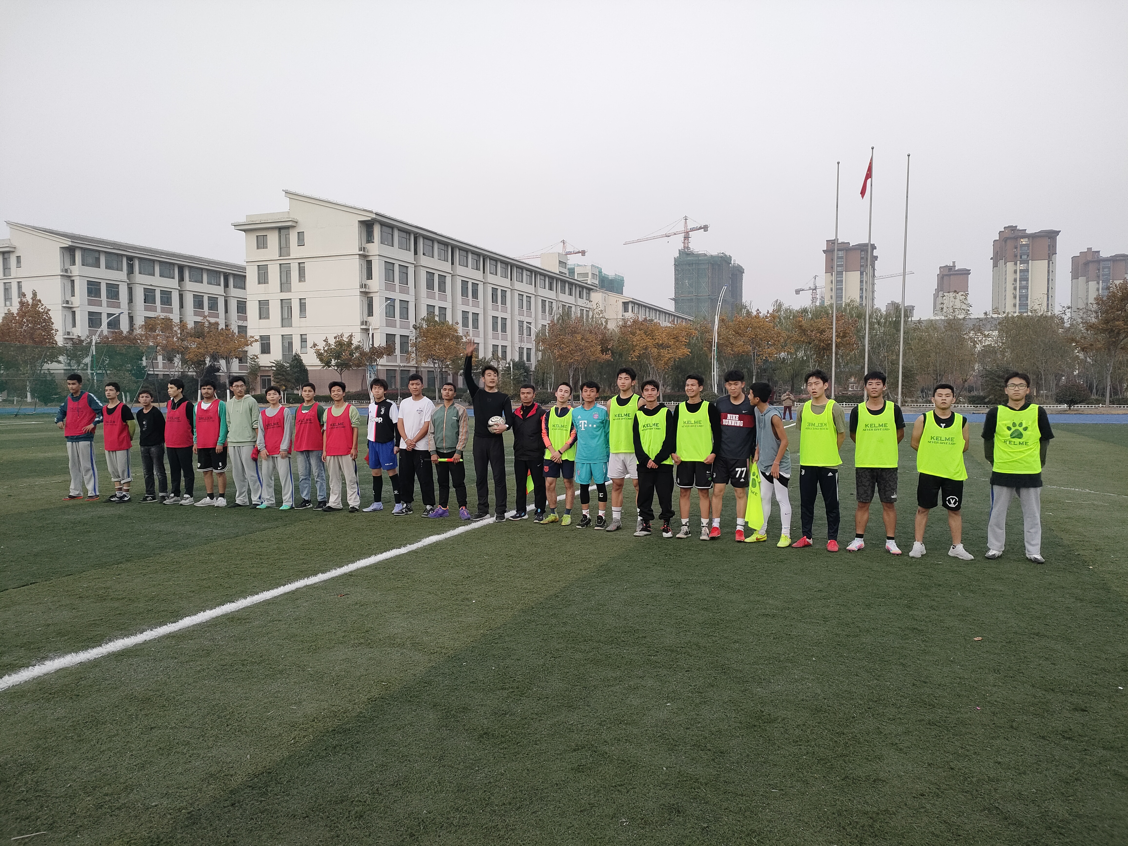 开学第80天：英语朗读批阅赏足球联赛负轻伤