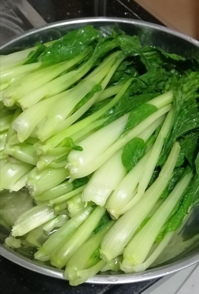 晒青菜干的教程,适合晒菜干的青菜