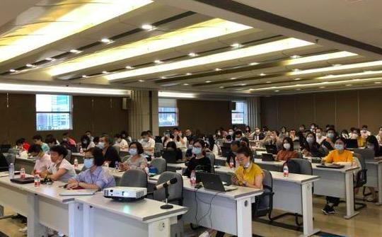 “世界工厂”东莞把加博会搬进直播间，阿里帮外贸企业国内自救