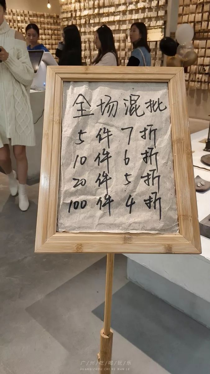 韩国东大门服装在哪里买,韩国东大门服装批发市场地铁