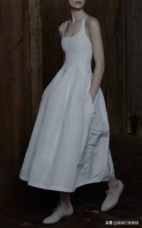 亚麻衣服一般多少钱,衣服亚麻材质