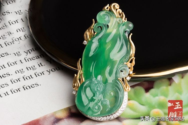 钻石宝石翡翠哪个更好,翡翠和钻石哪个更值得收藏呢