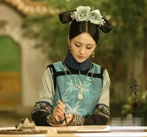 经典诗词分享春风十里,春风十里不如相遇有你相关的诗句