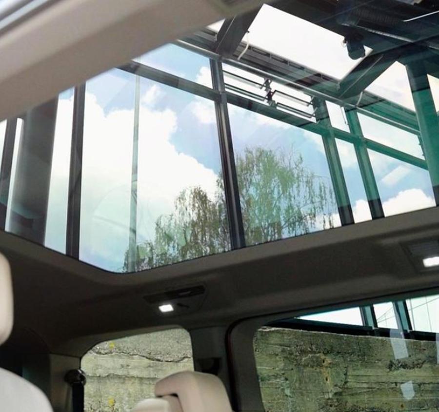 大众商务车7座迈特威自动门操作,大众七座迈特威内饰