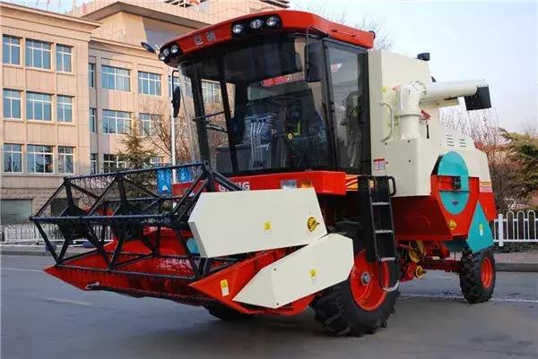 二手巨明小麦联合收割机,巨明谷物收割机