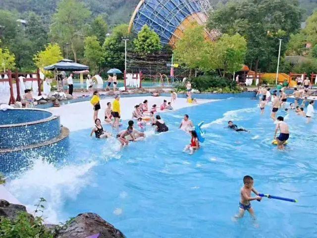 【花水湾•五星级】花水湾地标酒店！金陵温泉酒店泡古海温泉