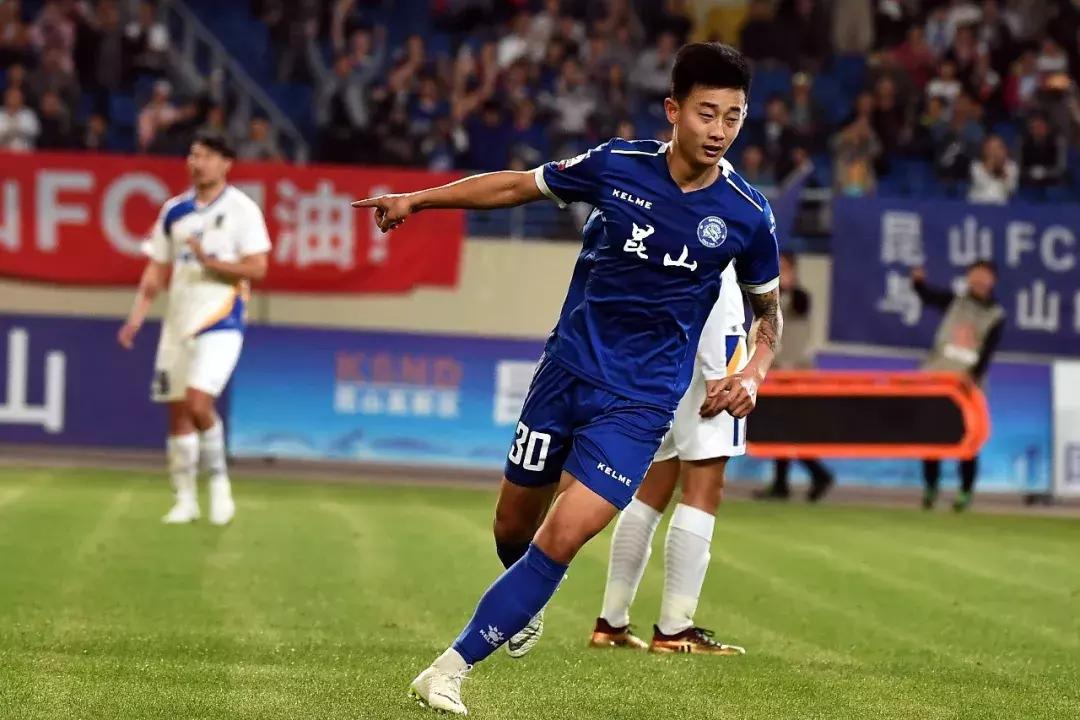 韩超浙江广厦,山东泰山队韩超