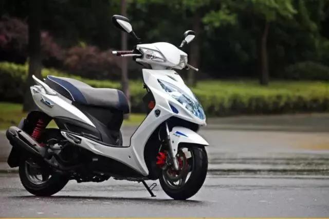 带abs的踏板车不会摔跤吗,带ABS的踏板车有哪几款