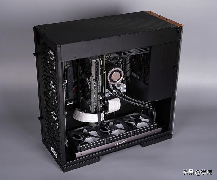 几何未来机箱m2,几何未来机箱4090