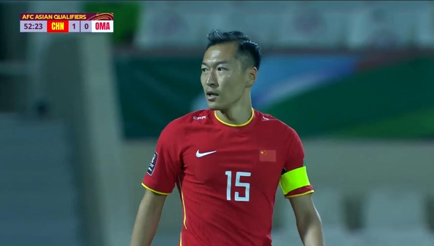 国足1-1阿曼球员评分：武磊2失良机排第5，李铁“提前变阵”丢3分