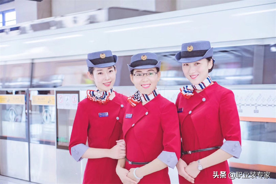 厦门地铁制服标志,地铁制服图片