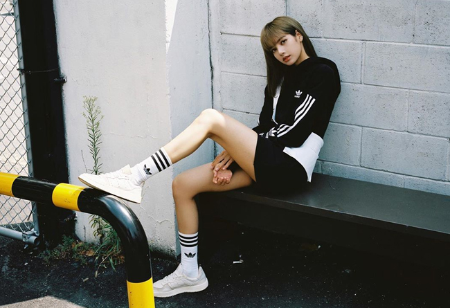 蔡徐坤虞书欣造型,蔡徐坤lisa虞书欣