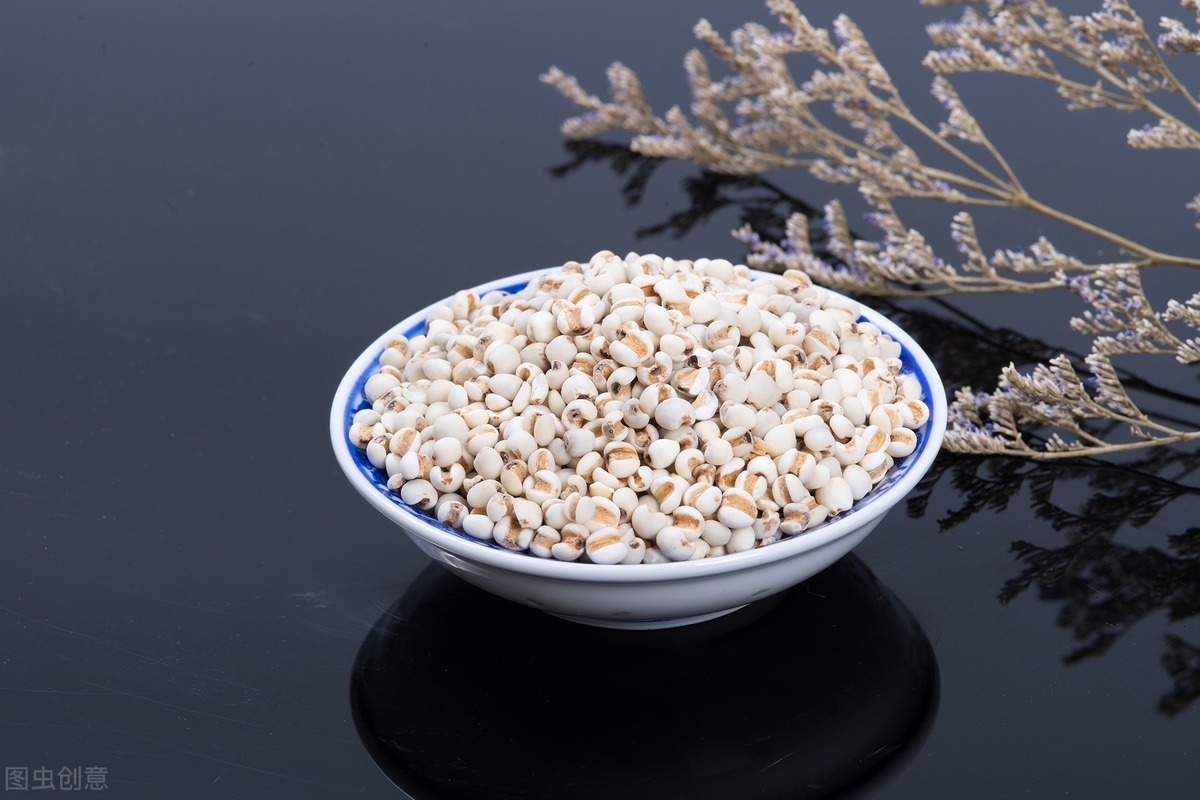 齿痕舌是内湿顽固的标志，教你4个方法，长期坚持消齿印