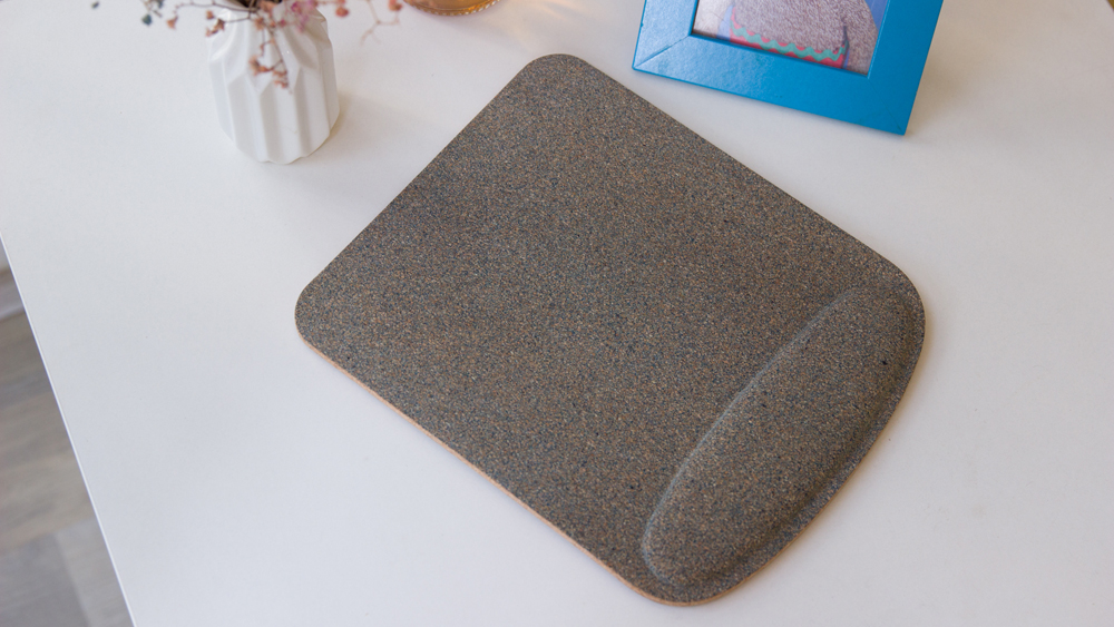 优质牛皮护腕鼠标垫,软木皮质大号鼠标垫