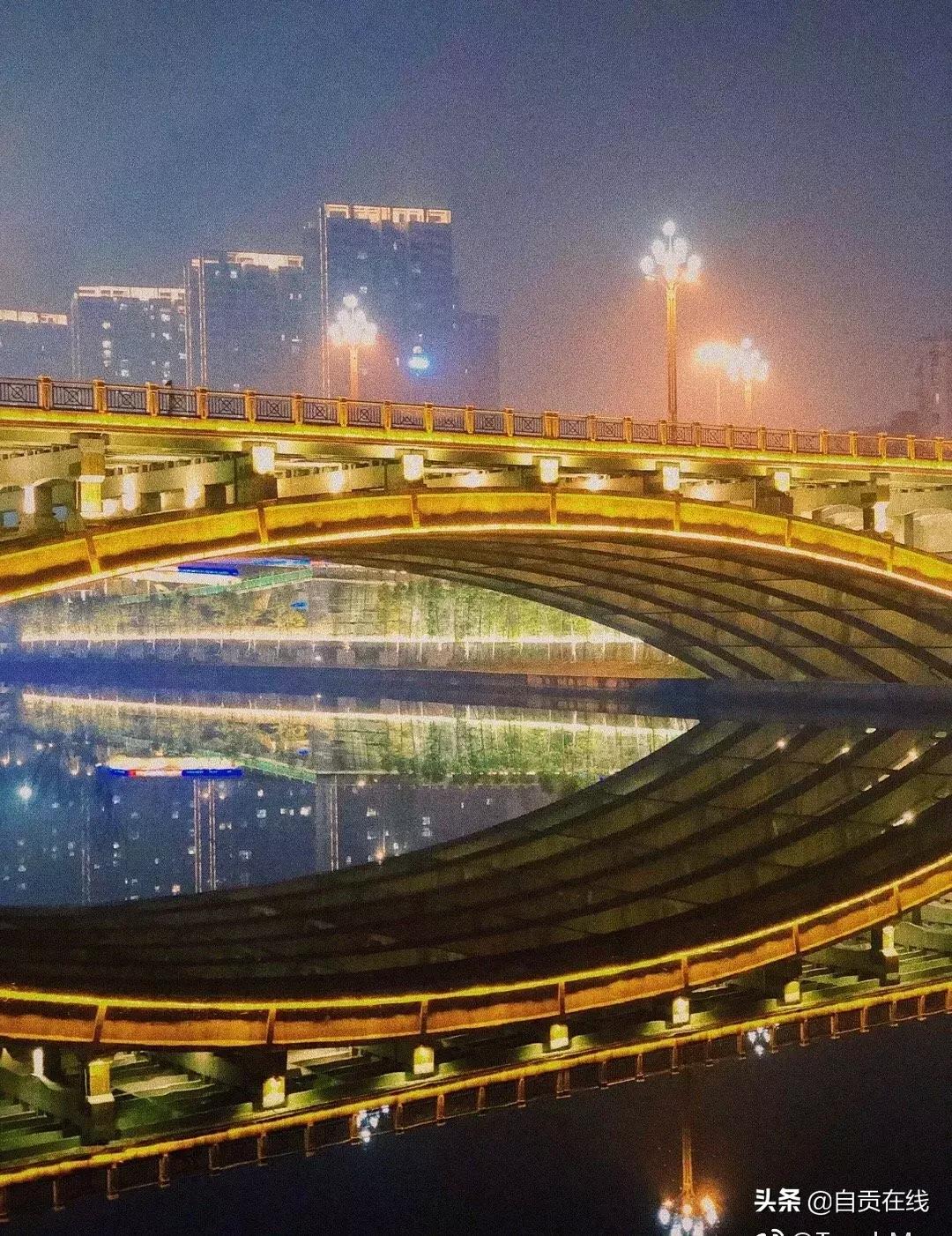 自贡夜游釜溪河在哪个位置,自贡夜游釜溪表演时间