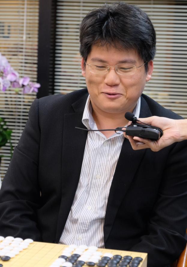 许皓鋐功成宝岛棋坛四冠王二十六天十八战堪称年度劳模