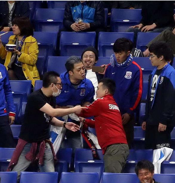 中国足球球迷哪个最好,哪个足球俱乐部球迷最忠诚