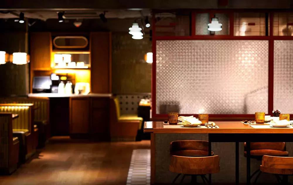 香港逸东酒店在哪个地铁口,香港逸东酒店夜景