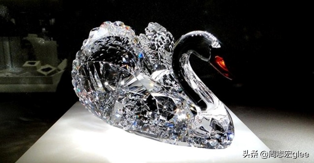 同为二氧化硅，为何玻璃与水晶有天壤之别？