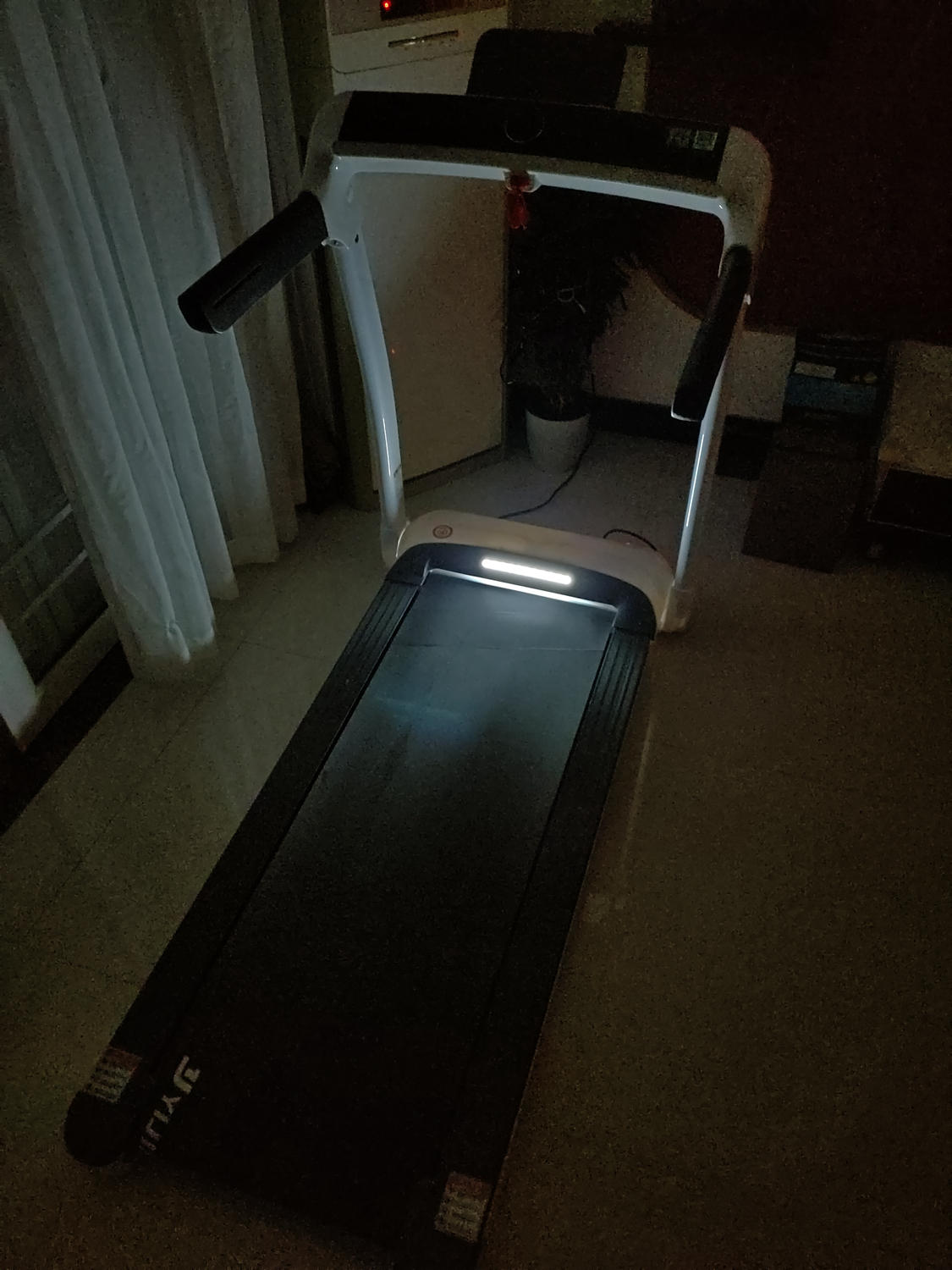 在家也能好好健身,宅在家也能健身