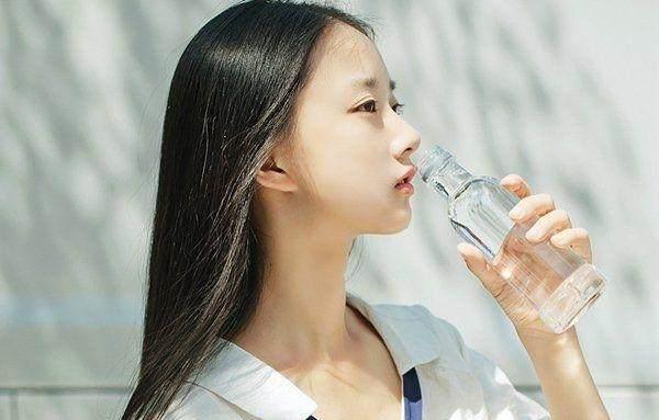 女人吃猪皮有什么功效,经常吃猪皮可以延缓衰老吗