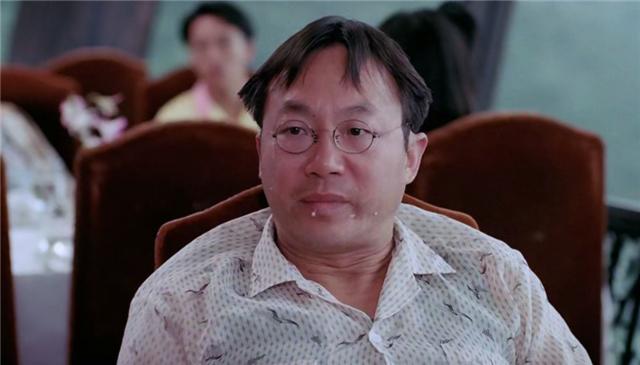 1989年，许冠文黄百鸣联手，王祖贤加盟，却不敌周润发和成龙