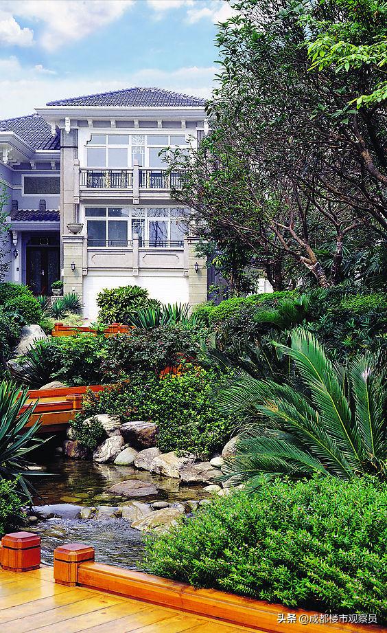 开奔驰住别墅又怎样,开奔驰车住锦绣花园