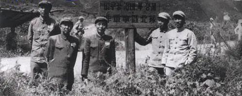 王平上将为什么被称作“七品芝麻官”？