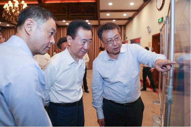 万达集团董事长王健林的大格局,万达董事长王健林来铜仁考察